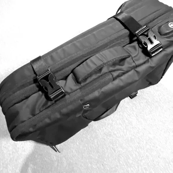 Mark Ryden Black Travel Backpack Laptop Bag 18"x12"x8" - Picture 9 of 9